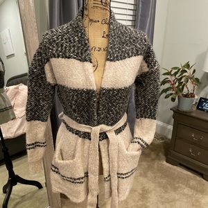 Italian made Alpaca 🦙 wool cardigan